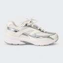 Nike Initiator